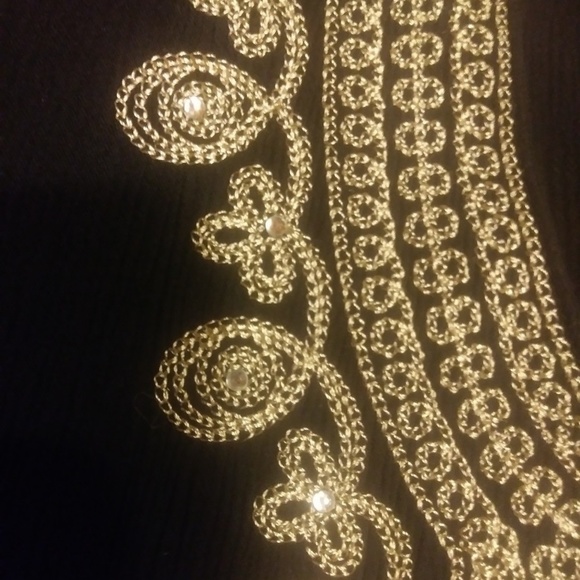 Cathy Daniels 3/4 Sleeve Crinkled Rayon Embroidery Jewel Neck - Picture 5 of 5